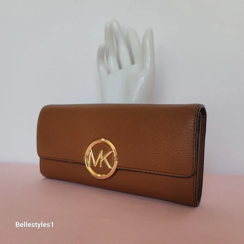 MICHAEL KORS Pebbled Leather Flap Large Wallet-Luggage color. PRE-OWNED/USED.⭐ - Picture 5 of 16